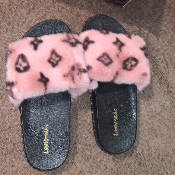 LEMONADE Base style Sandal 💗🖤💗 - Picture 4 of 7